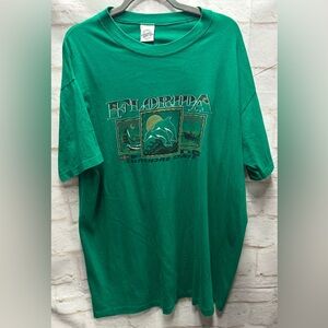 Vtg. Florida tshirt green made in USA common thread tag. One size‎ green